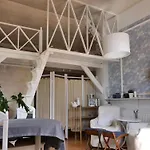 Casa vacanze In The Countryside, With Pool, Garden *